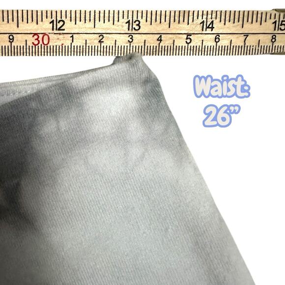 Victoria's Secret PINK Skort Active High Waist Crossover Gray Tie Dye L Skirt - Picture 8 of 9